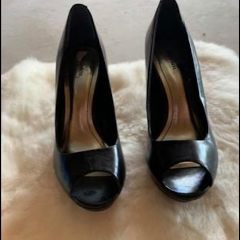 Black high hell size 7